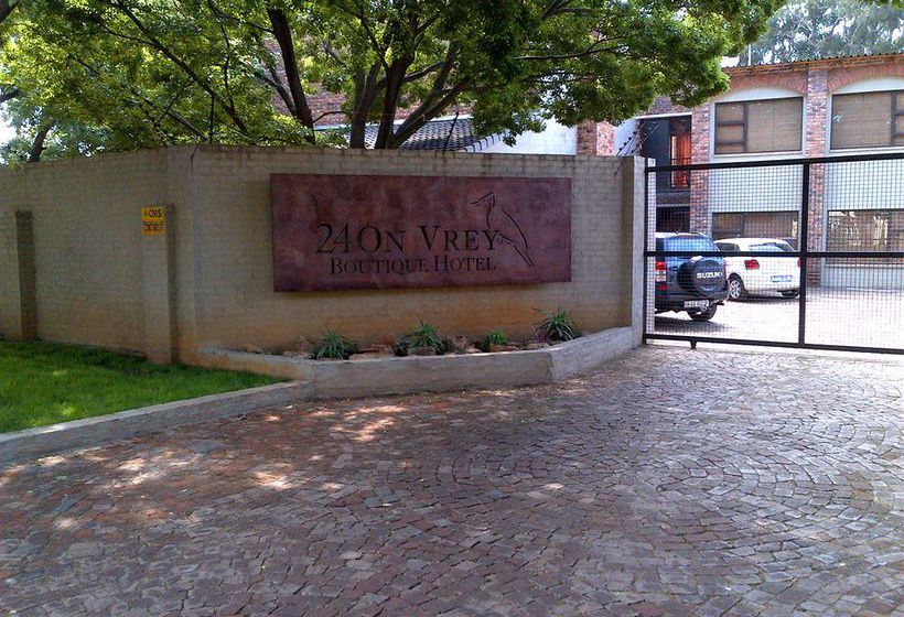 Hotel 24 On Vrey Boutique 11