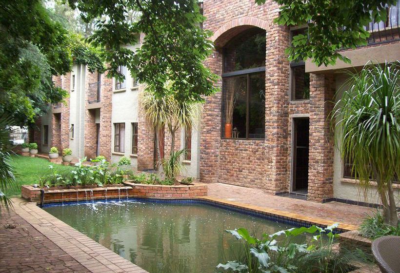 Hotel 24 On Vrey Boutique 4