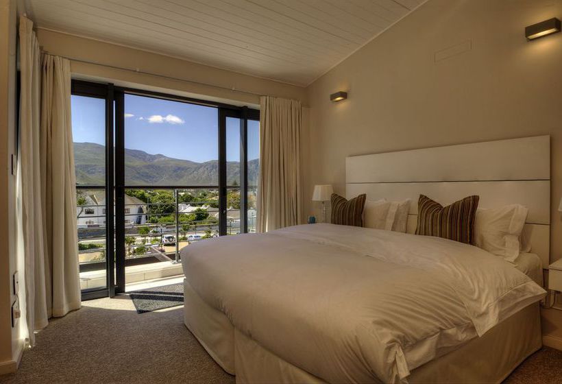 Hotel The Whale Coast