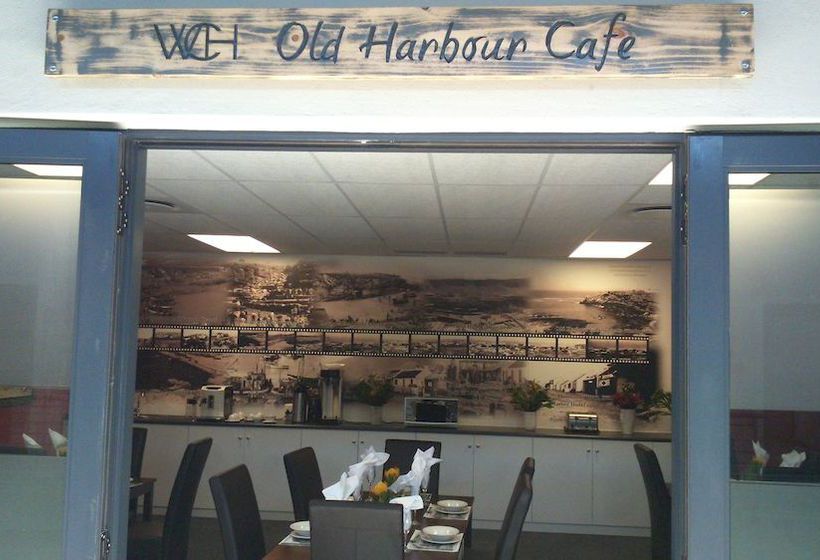 Hotel The Whale Coast 16