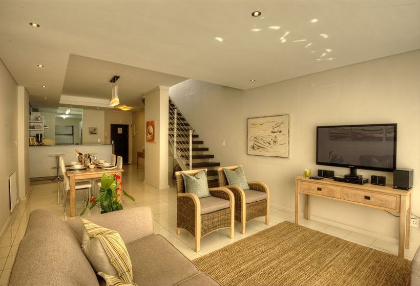 Hotel The Whale Coast 2