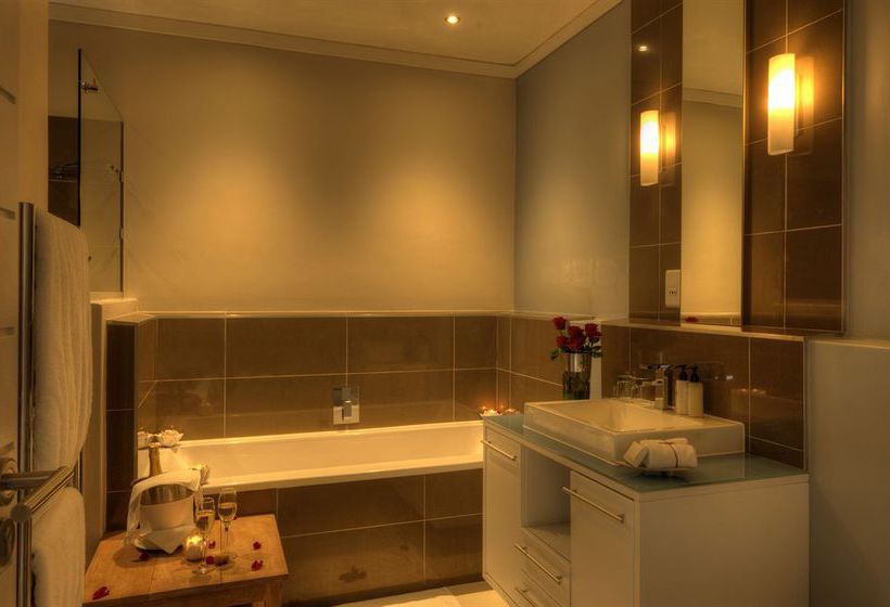 Hotel The Whale Coast 3