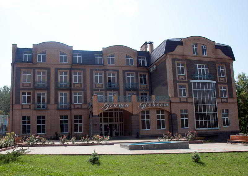 Hotel Roscha Nevest 1