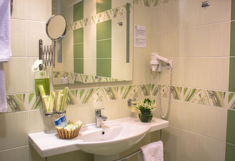 Hotel Platan Yuzhniy 1