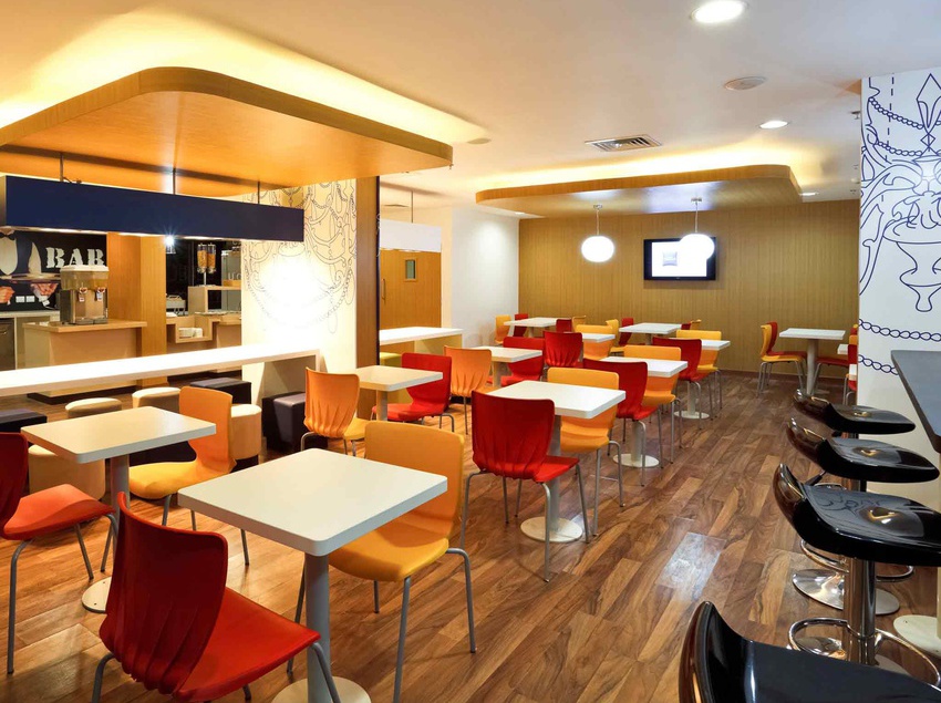 Hotel Caspia Pro Ahmedabad