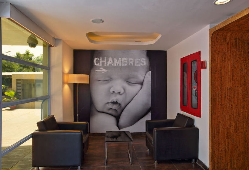 Hotel Caspia Pro Ahmedabad 13