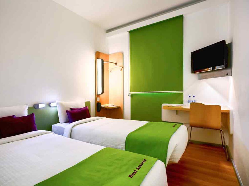 Hotel Caspia Pro Ahmedabad 5