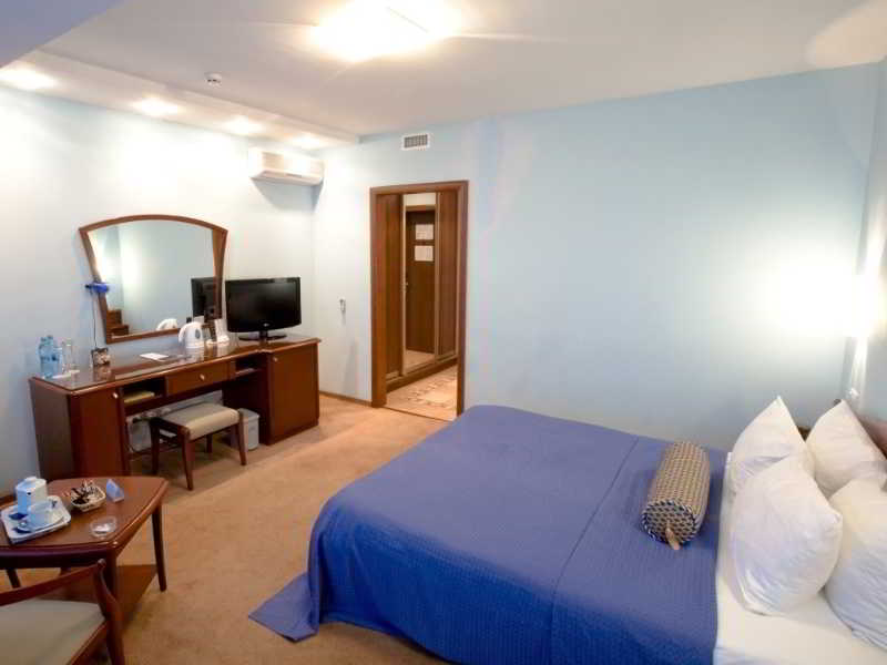 Hotel Aleksandrovskiy Garden 15