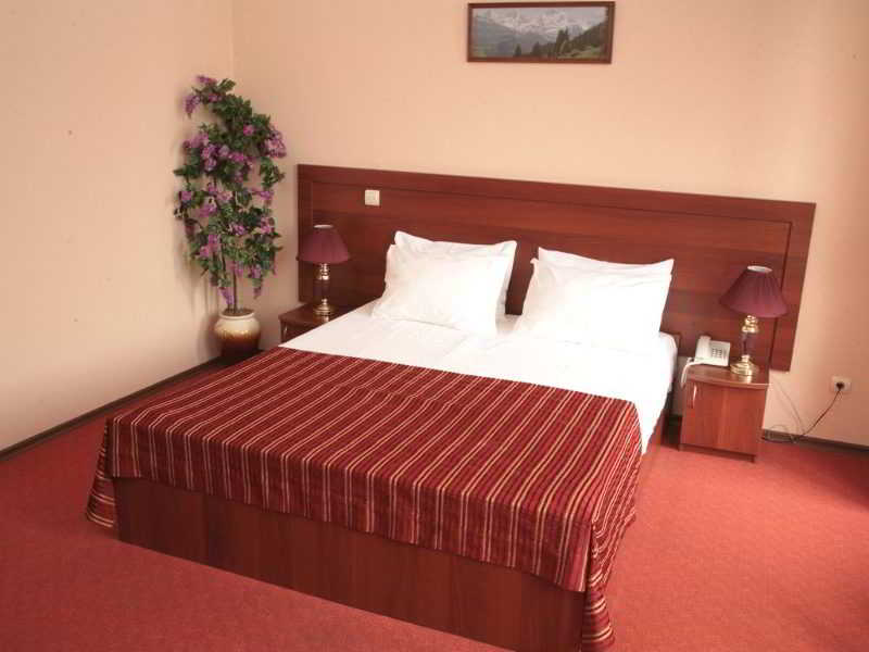 Hotel Regina Na Peterburgskoy 14