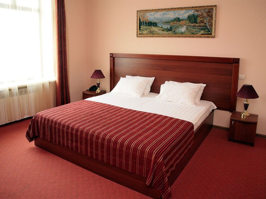 Hotel Regina Na Peterburgskoy 4