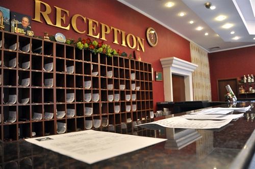 Hotel Regina Na Peterburgskoy 8