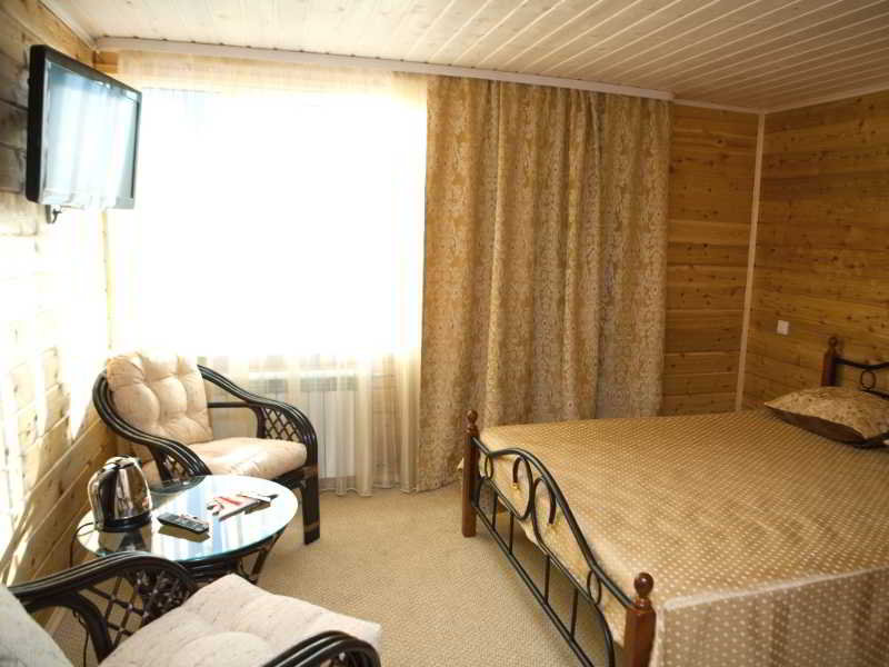 Hotel Krestovaya Pad 1