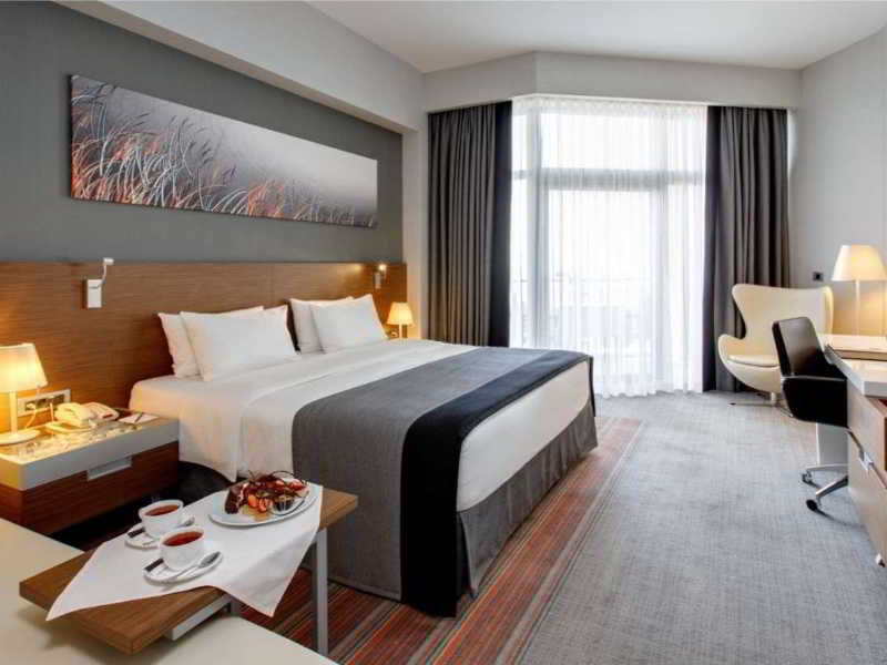 Hotel Kempinski Grand 5