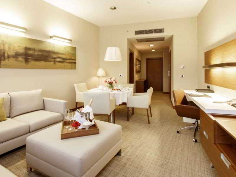 Hotel Kempinski Grand 6