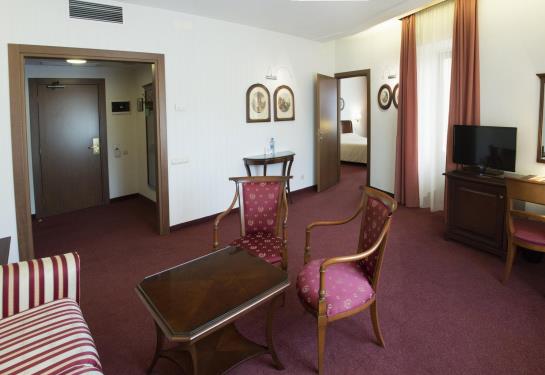 Art Hotel Voronezh 13