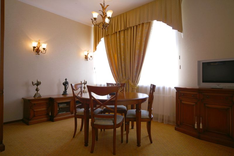 Hotel Gostinniy Dvor Electroschit 7