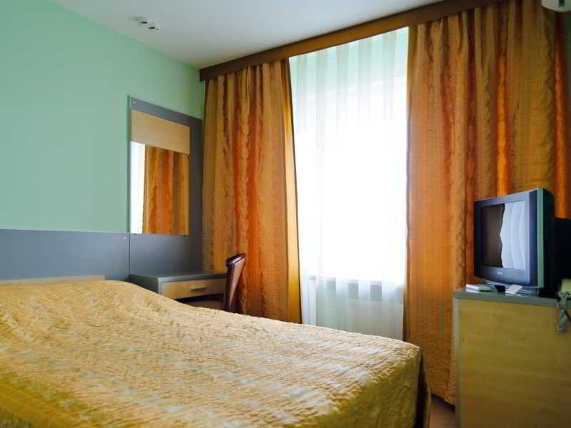 Hotel Armavir 5