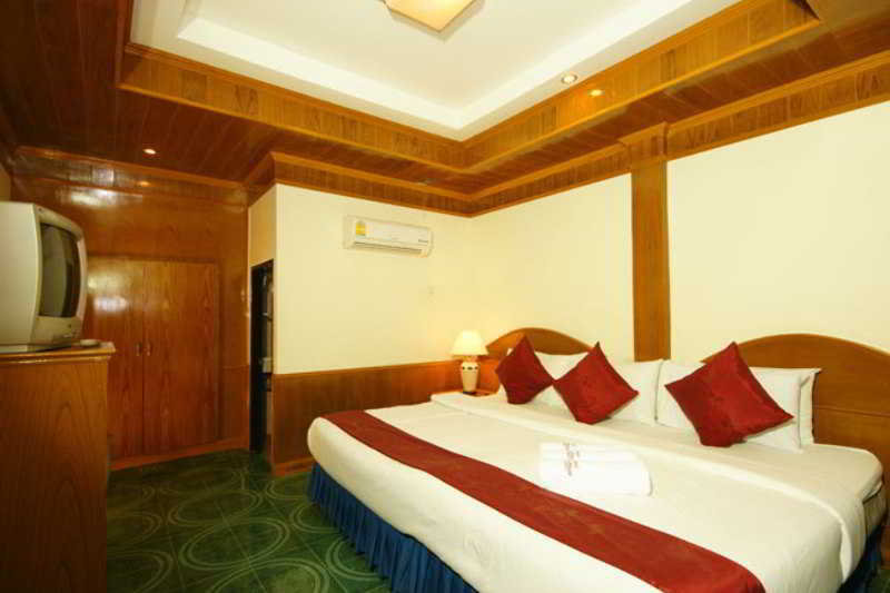 Hotel Central Cottage Resort 7