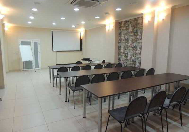 Hotel Solnechnaya 16