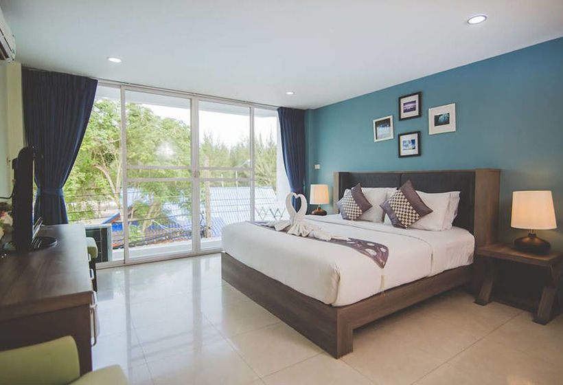 Hotel Nana North Beach 6