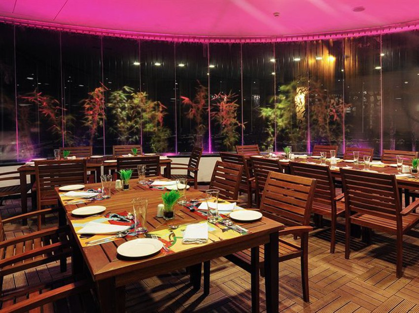 Hotel Fern Residency 8