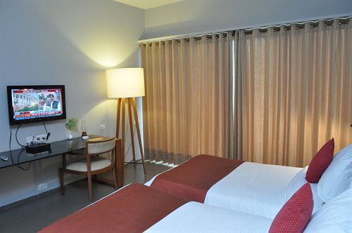 Hotel Aranya Safari Resort 16