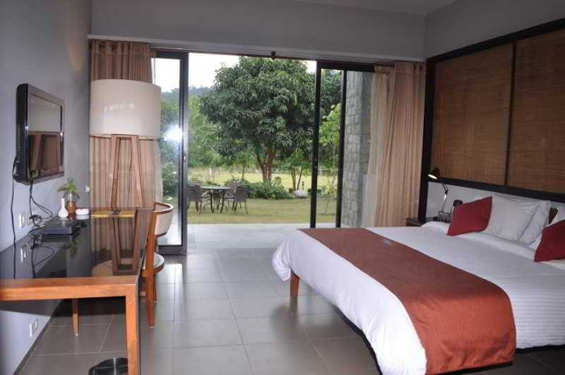 Hotel Aranya Safari Resort 2