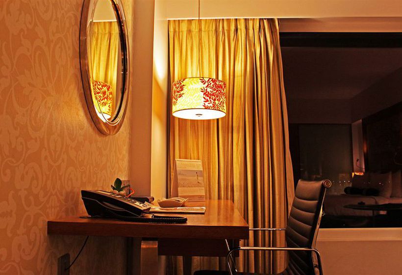 Hotel The Fern Ahmedabad 12