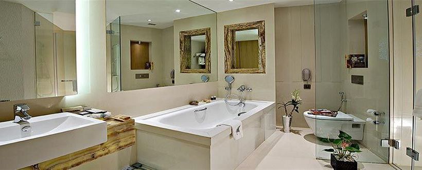 Hotel The Fern Ahmedabad 2