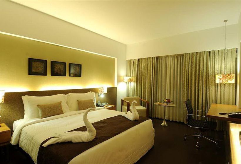 Hotel The Fern Ahmedabad 5