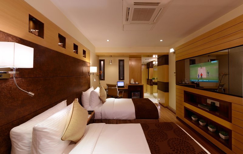 Hotel Tulip Inn Ahemadbad 15