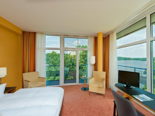 Avendi Hotel Am Griebnitzsee 11