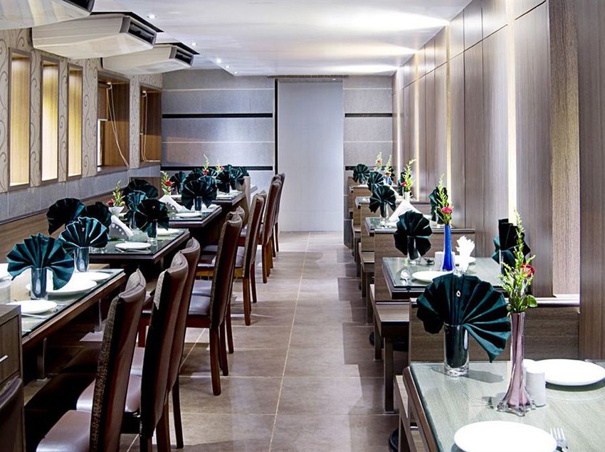 Hotel Heritage Dakshin 2