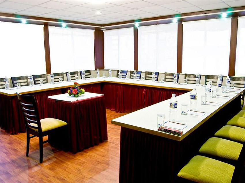 Hotel Heritage Dakshin 3