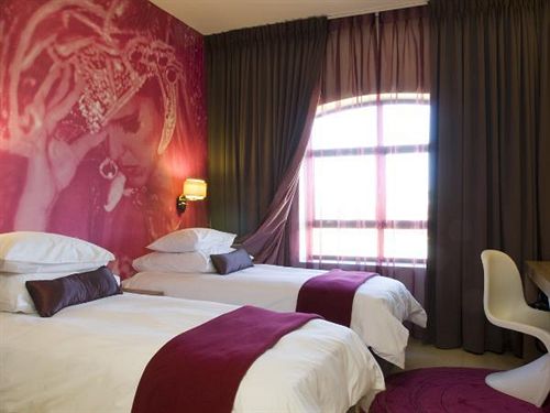 Hotel Metcourt At Rio 9