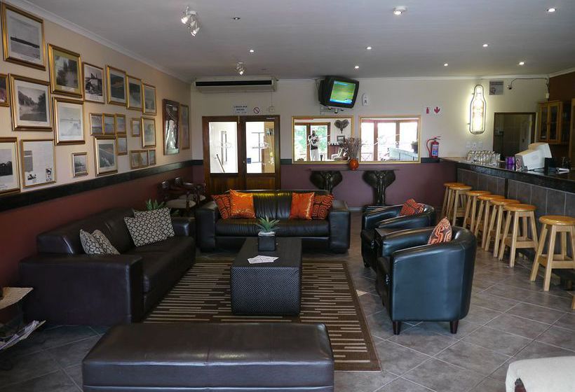 Hotel Elephant Lake 12