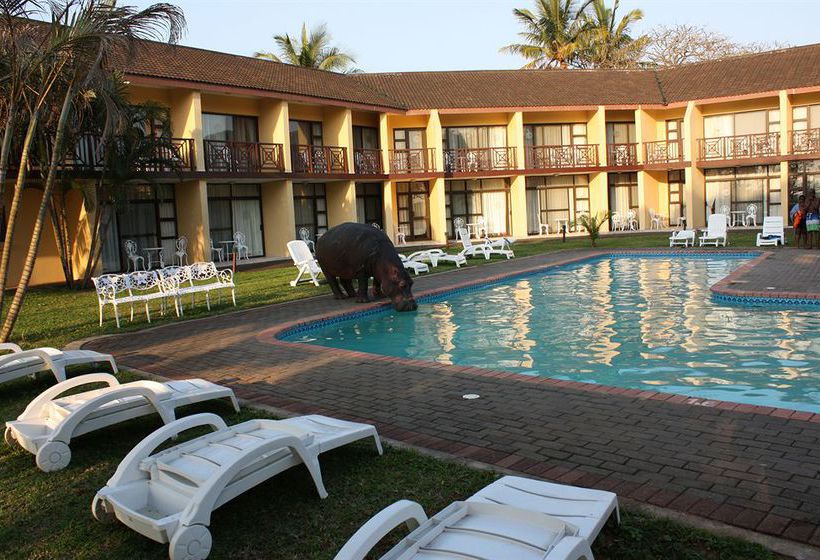 Hotel Elephant Lake 9