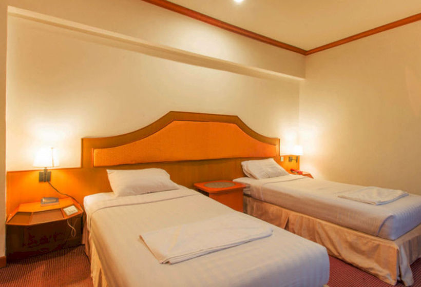 Thepnakorn Hotel Buri Ram 4