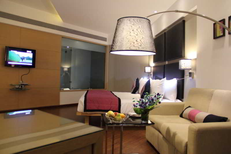 Hotel Ramada Navi Mumbai 3