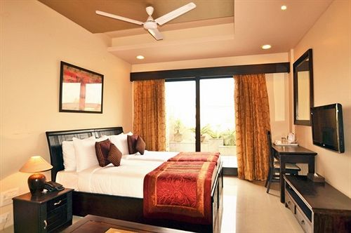 Residence Tavisha Villa 11