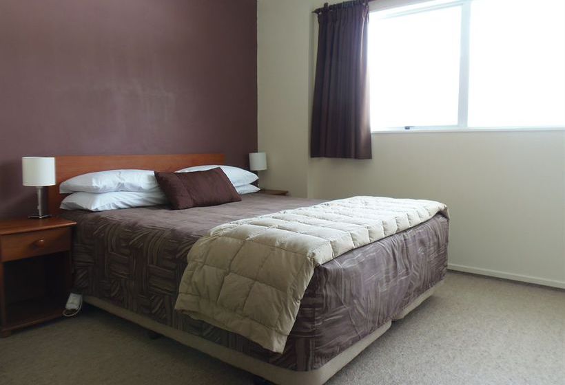 Kapiti Gateway Motel 9