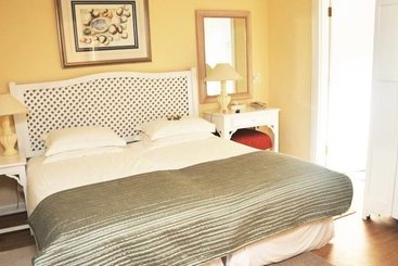 Hotel Sandbaai Country House 11