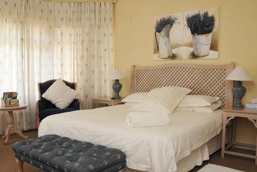 Hotel Sandbaai Country House 7