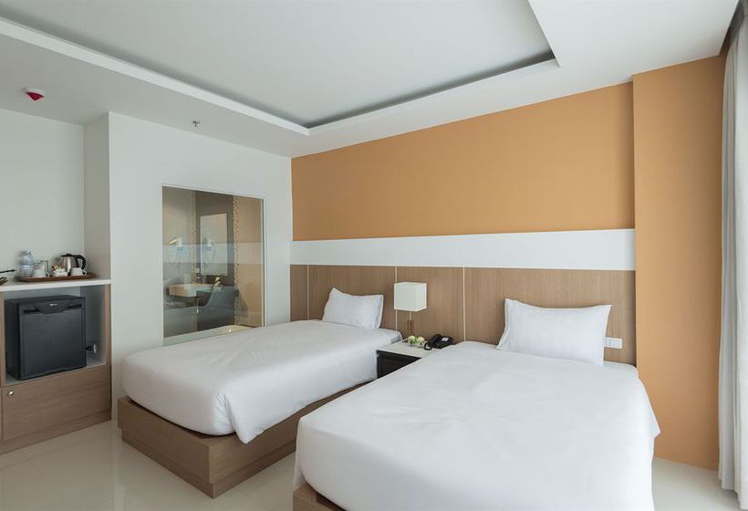 Hotel Chanalai Hillside Resort 7