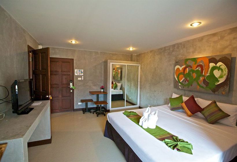 Hotel Baan Kamala Surin Beach Phuket
