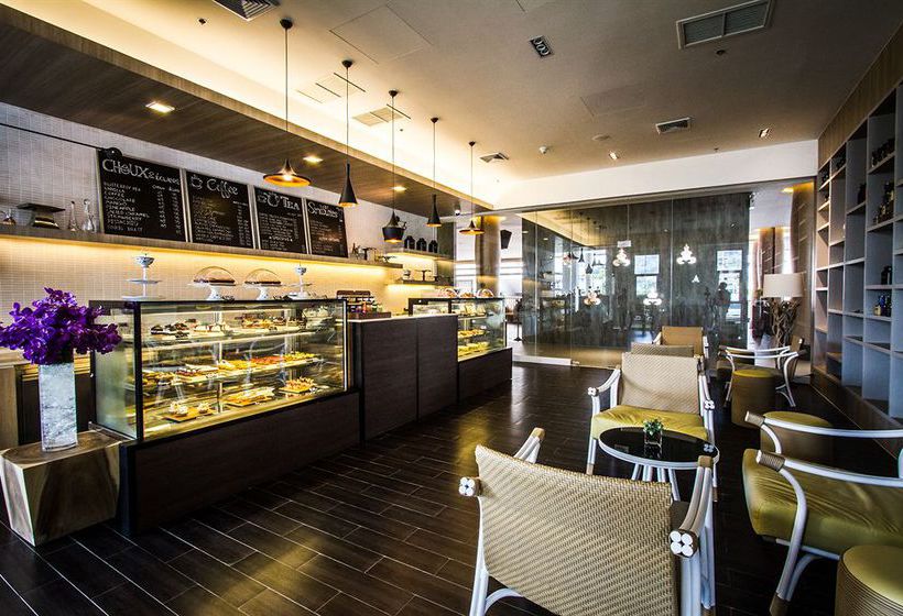 Hotel Grand Mercure Phuket Patong 12