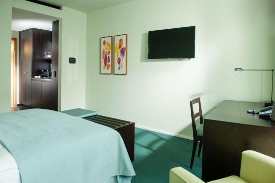 Clipper City Home Apartments Berlin 11