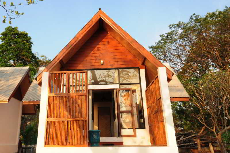 Koh Munnork Private Island Resort 2