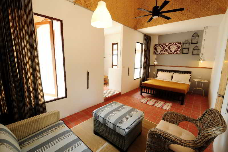 Koh Munnork Private Island Resort 6