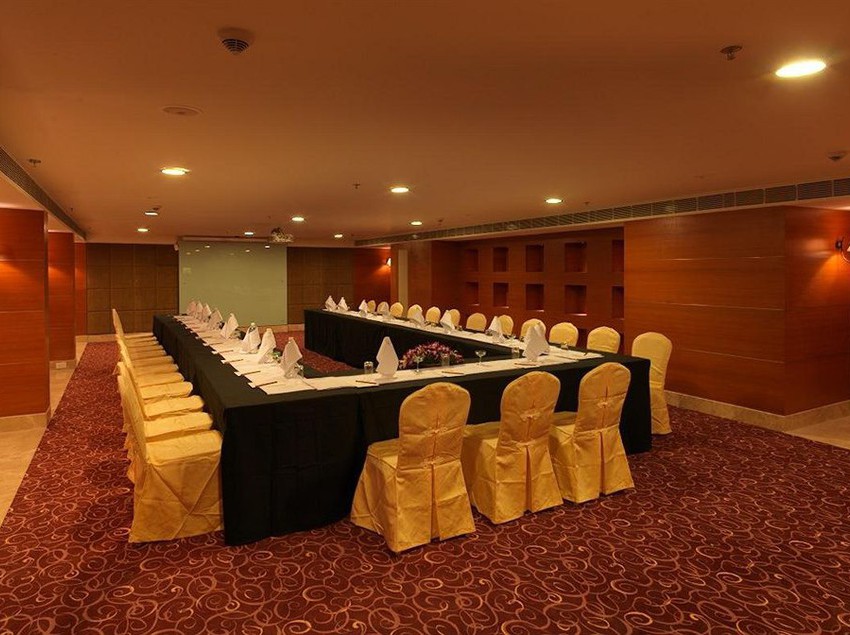 Hotel Royal Orchid Central Shimoga 6